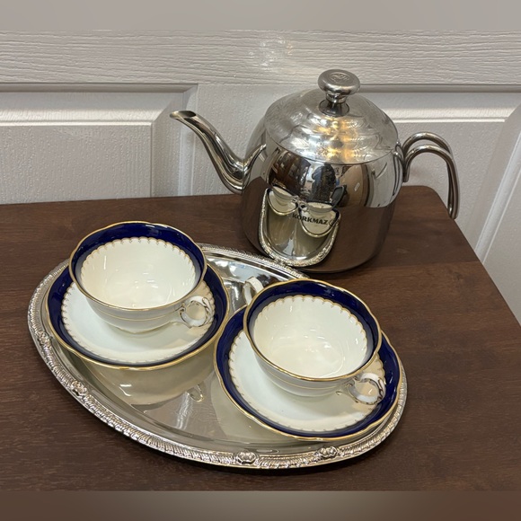 4 Pcs of Vintage Royal Swansea 'The Coronation' Made in England - Picture 11 of 11